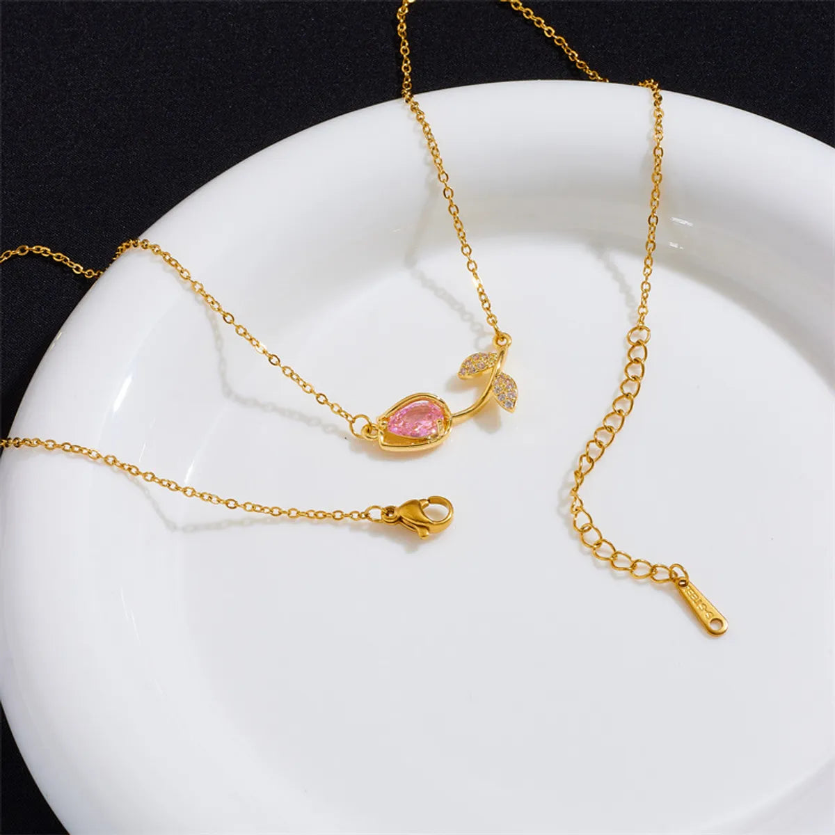 Copper Gold Plated Simple Style Classic Style Flower Plating Pendant Necklace