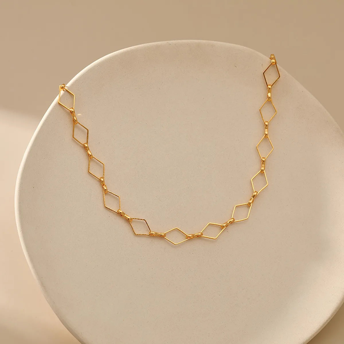 Copper Gold Plated Simple Style Classic Style Rhombus Plating Necklace