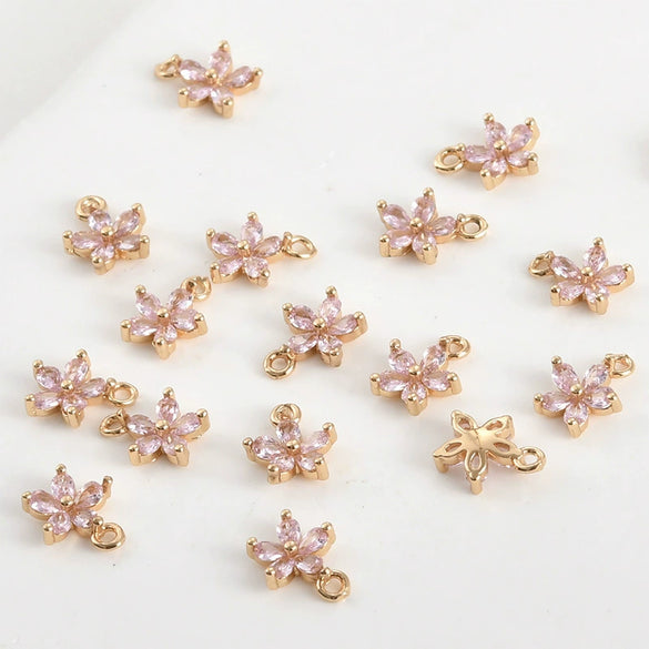 Copper Goldplated Fiveleaf Flower Zircon Pendant Jewelry Accessories Handmade With Electroplating