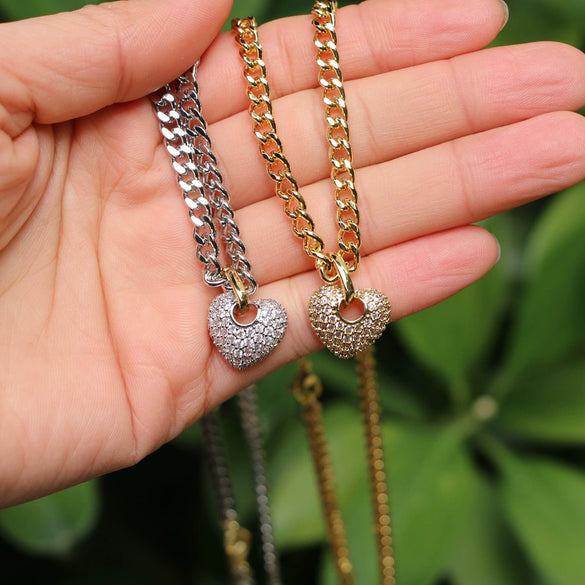 Copper Heart Pendant Necklace With Micro Paved Zircon And Gold Plated Water Wave Chain Classic Fashion Clavicle Necklace For Women