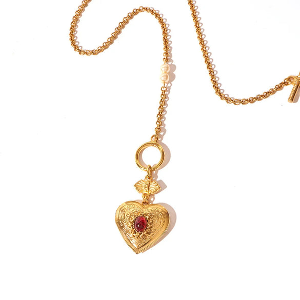 Copper Heartshaped Openable Photo Box Pendant Necklaces Electroplating Light Luxury Geometric Twist Chain