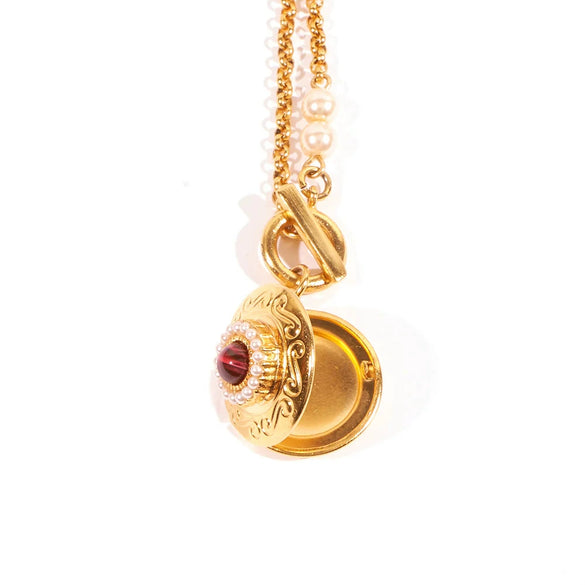 Copper Heartshaped Openable Photo Box Pendant Necklaces Electroplating Light Luxury Geometric Twist Chain