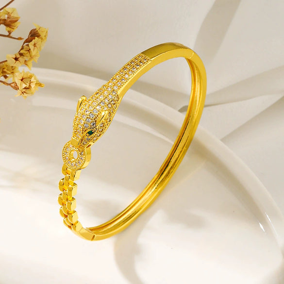 Copper Inlaid Zircon Snake Animal Element Exaggerated Charm Bracelet With Electroplating Design