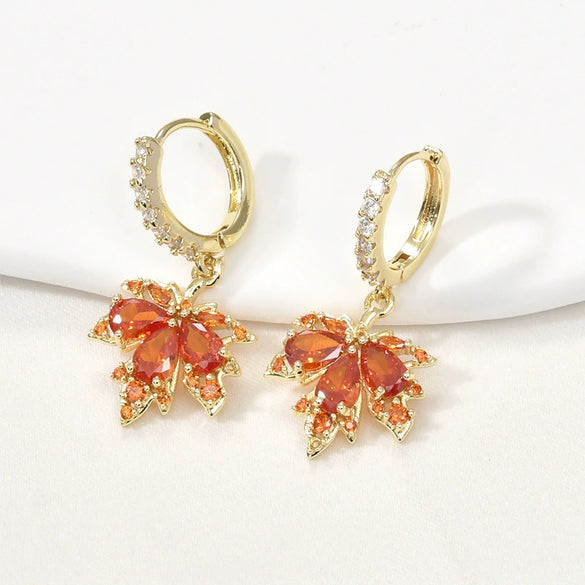 Copper Jewelry With 14K Gold Plated Red Zircon Maple Leaf Pendant Electroplating Treatment Plant Flowers Style