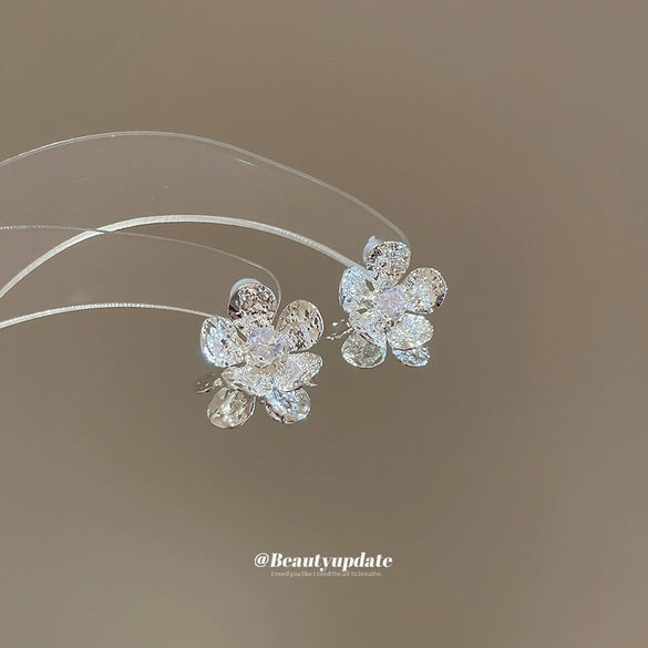 Copper Silver Needle Zircon Flower Earrings Retro Light Luxury Exquisite Elegant Design Sense Niche
