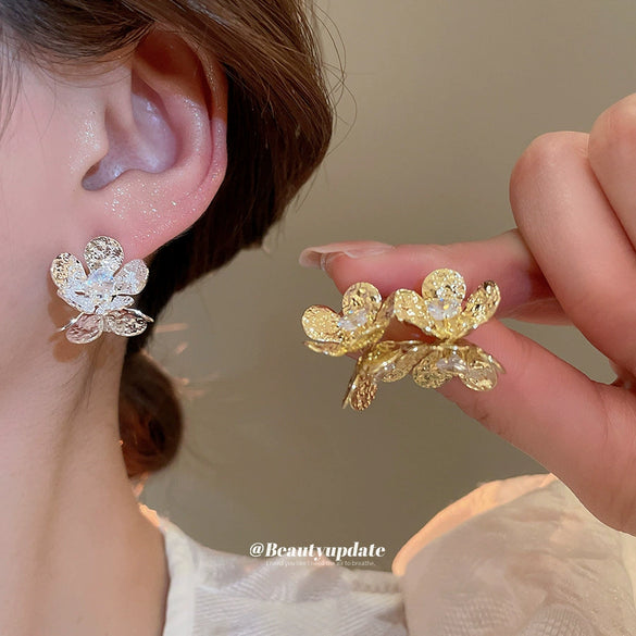 Copper Silver Needle Zircon Flower Earrings Retro Light Luxury Exquisite Elegant Design Sense Niche