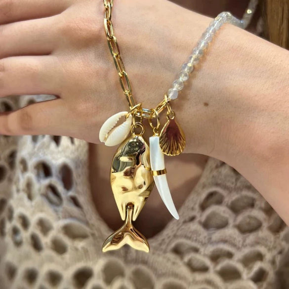 Copper Sweet Geometric Style Electroplated Clavicle Necklace For Women