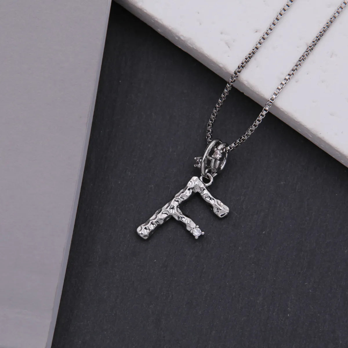 Copper White Gold Plated Simple Style Shiny Letter Inlay Zircon Pendant Necklace