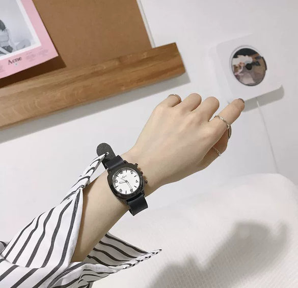 Couple Watch Alloy Case Imitation Leather Strap Square Dial Leisure Style