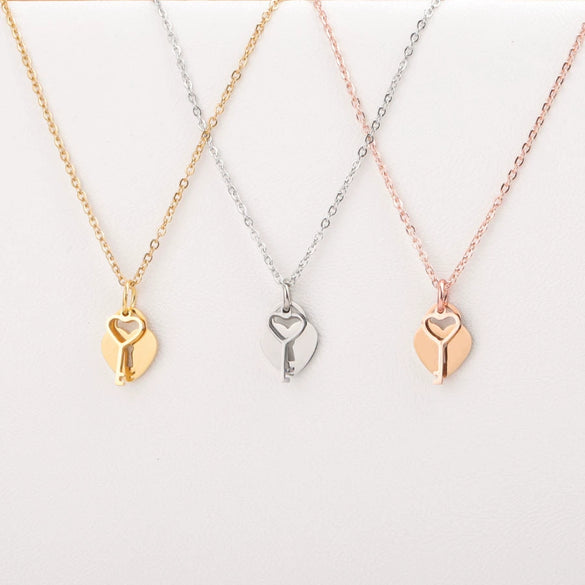 Couples Love Concentric Lock And Key Necklace Titanium Steel Heart Pattern Electroplating