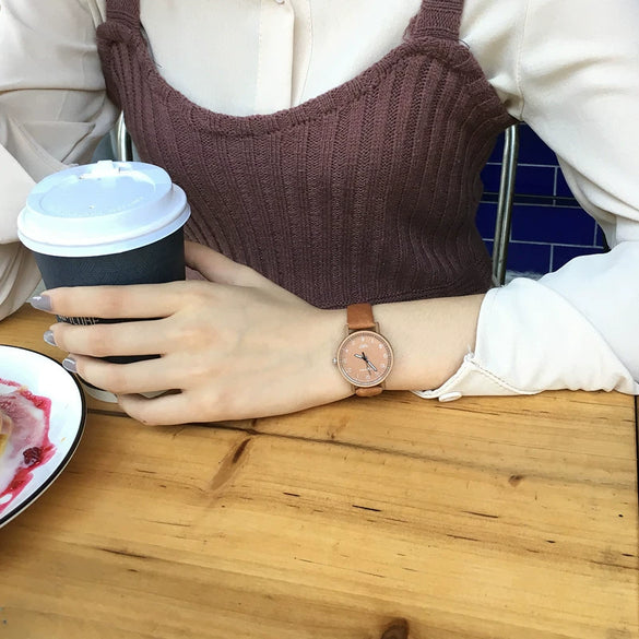 Couple's Watch Alloy Case Imitation Leather Strap Stainless Steel Clasp Round Dial Antique Style Stone Pattern