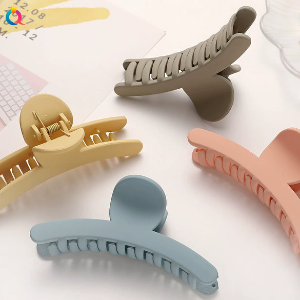 Cream Color Resin And Plastic Shark Hair Clip For Women Handmade Solid Color Geometric Hair Accessory Wholesale