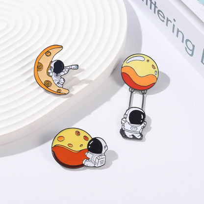 Creative Cartoon Aerospace Series Astronaut Planet Alloy Brooch