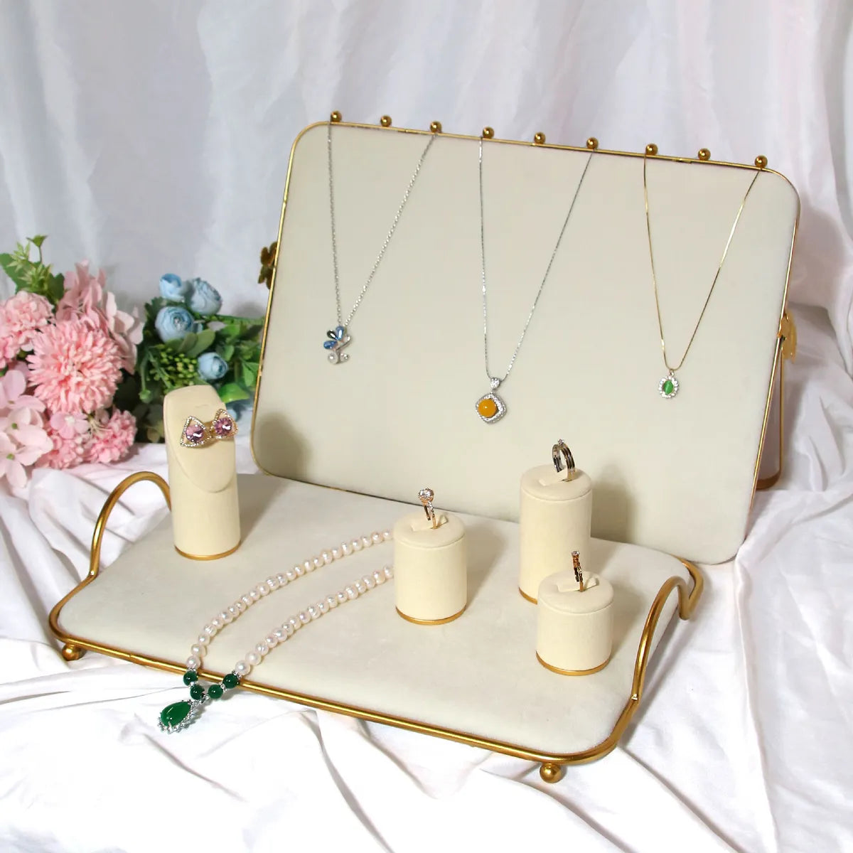 Creative Combination Jewelry Rack Metal White Suede Jewelry Rack Ring Necklace Bracelet Pendant Shooting Props