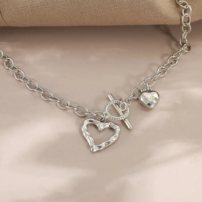 Creative Hollow Heart Pendant Necklace Female Trendy Ot Buckle Collarbone Chain