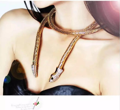 Creative Simple Snake-shaped Hollow Chain Necklace