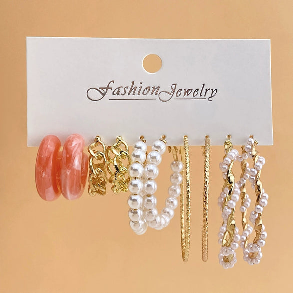 Creative Vintage Circle Earrings Set With Acrylic Butterfly Pendant Crystal And Alloy Micro Inlay