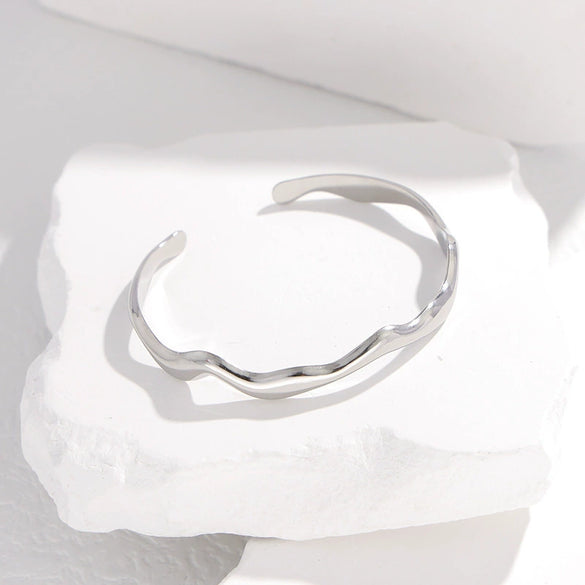 Creative Wave Shaped Opening Fashion Jewelry Bracelet For Women In Stainless Steel With Electroplating