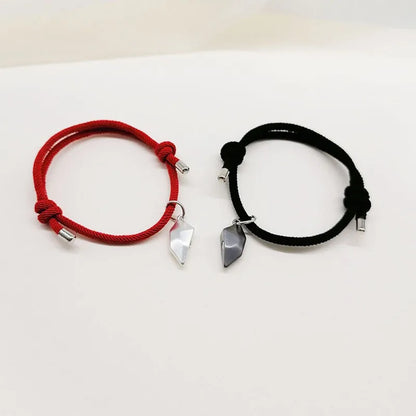 Cross-Border New Black And White Love Wishing Stone Couple Bracelet Heartbreak Stitching Magnetic Woven Adjustable Hand Rope For Men And Women