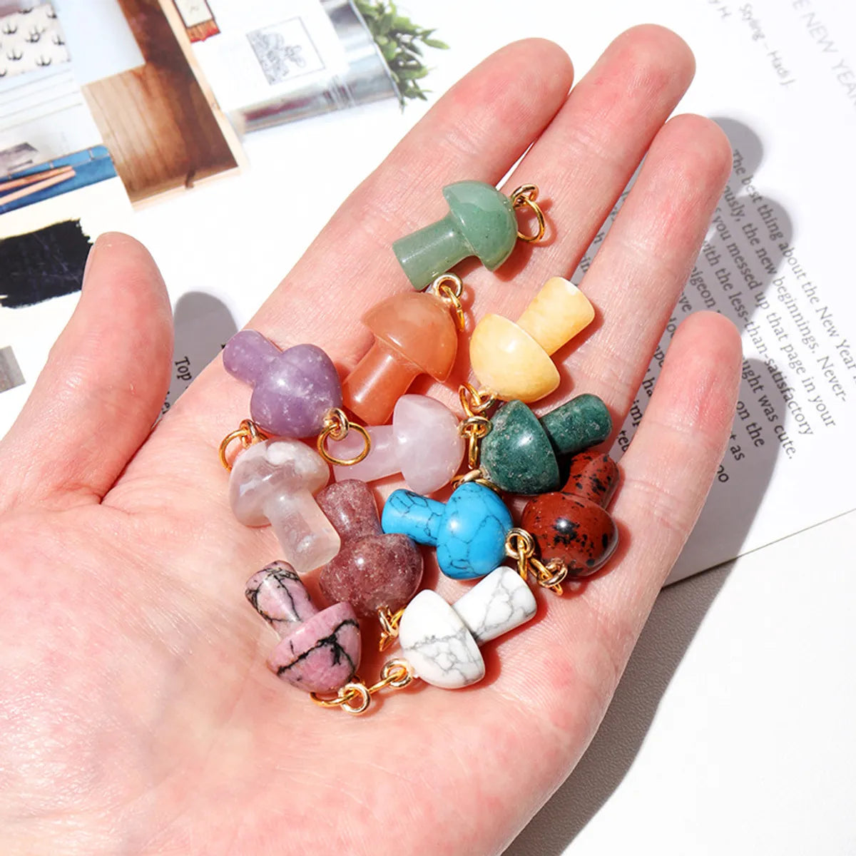 Natural Crystal Small Mushroom Pendant Agate Semi-Precious Stone Ore Diy Necklace Ornament Wholesale