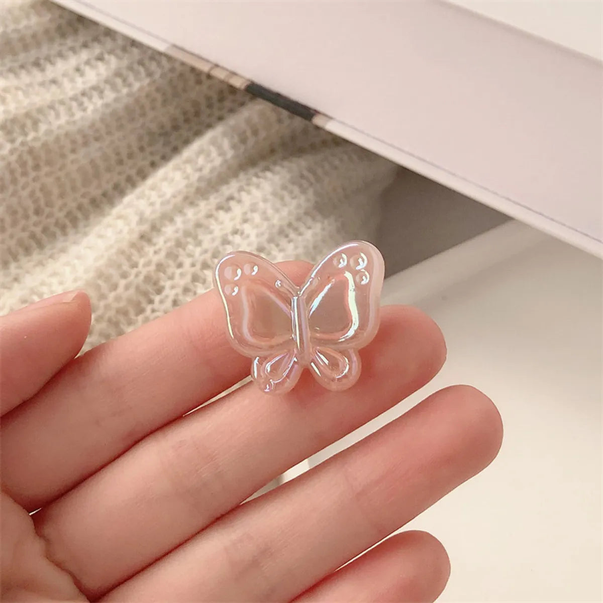 Cute Butterfly Arylic Hair Clip