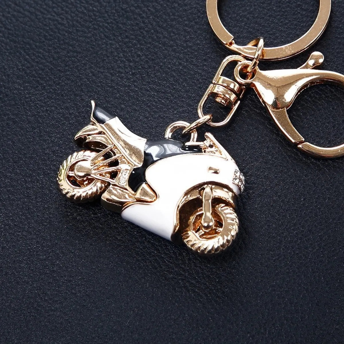 Cute Car Alloy Plating Inlay Rhinestones Unisex Keychain 1 Piece