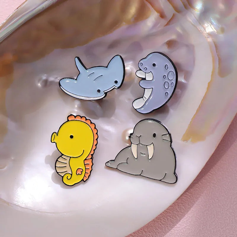 Cute Cartoon Alloy Stoving Varnish Unisex Brooches