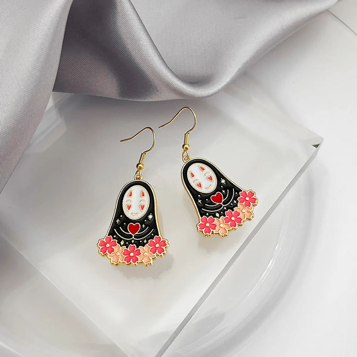 1 Pair Cute Cartoon Character Enamel Alloy Drop Earrings