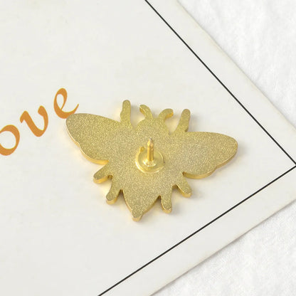 Cute Cartoon Fashion Bee Enamel Alloy Brooches