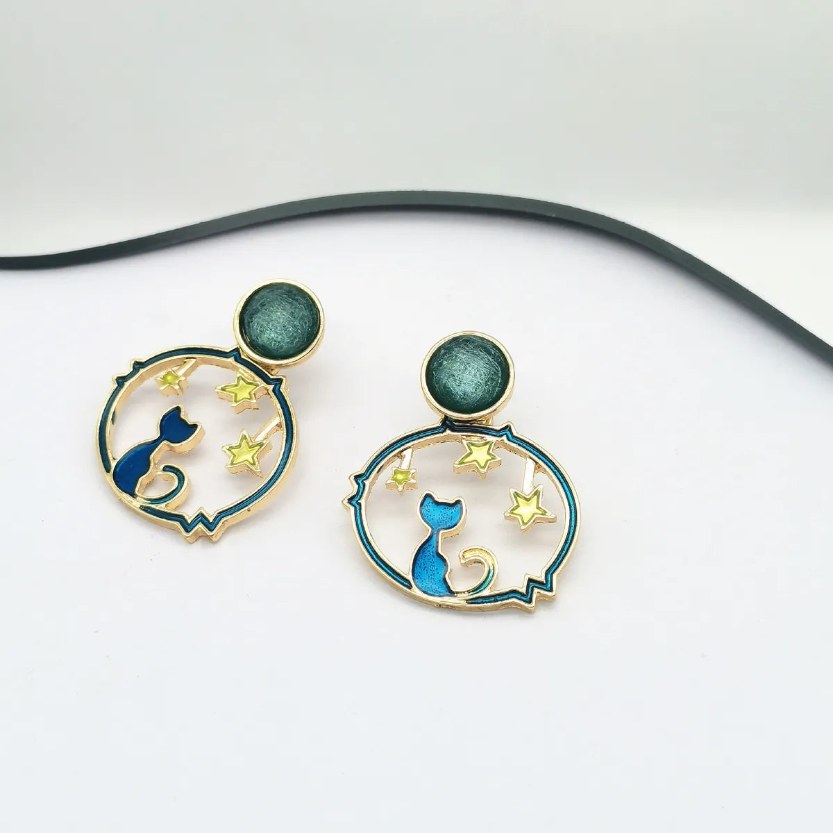 Cute Cat Alloy Enamel Drop Earrings