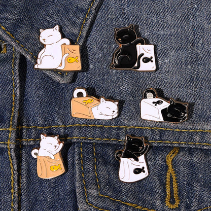 Cute Cat Alloy Stoving Varnish Unisex Brooches