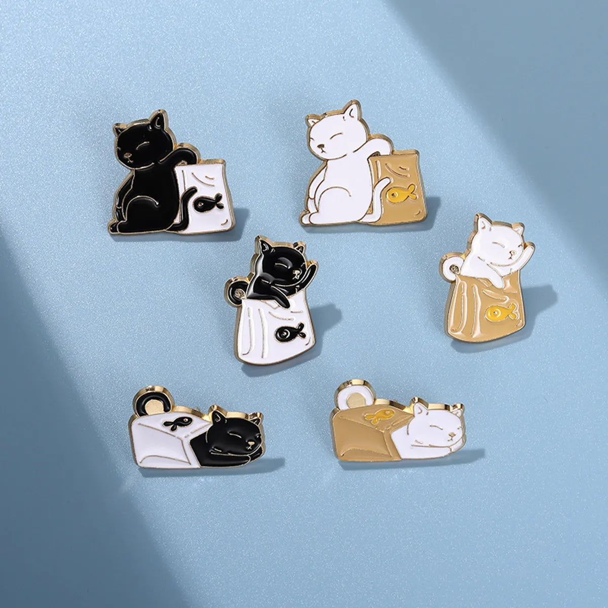 Cute Cat Alloy Stoving Varnish Unisex Brooches