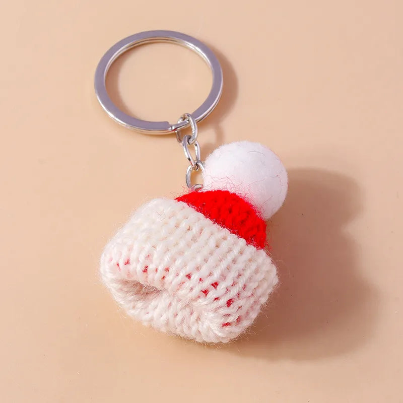 Cute Christmas Hat Knit Zinc Alloy Christmas Bag Pendant Keychain