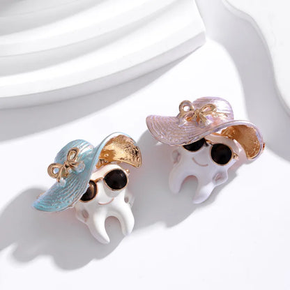 Cute Classic Style Guitar Teeth Cat Alloy Enamel Inlay Rhinestones Unisex Corsage Brooches Collar Pin