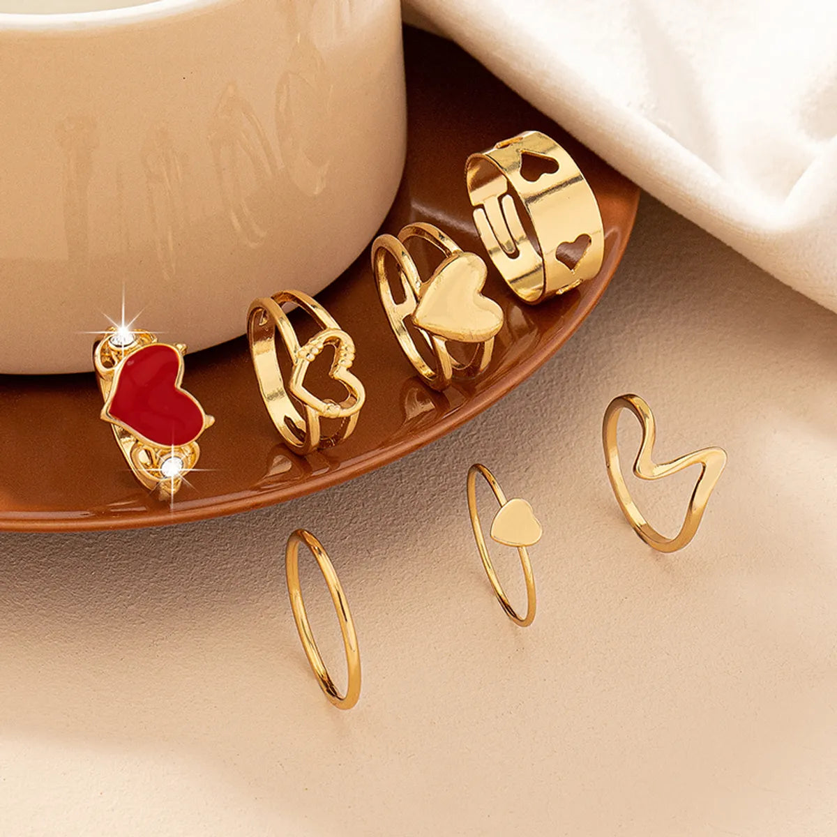 Cute Commute Korean Style Heart Shape Alloy Hollow Out Women's Rings