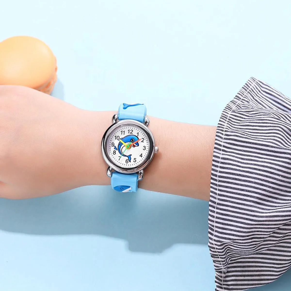 Cute Dolphin Pattern Quartz Watch Boys Girl Gift Watch Wholesale