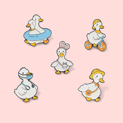 Cute Duck Alloy Stoving Varnish Unisex Brooches