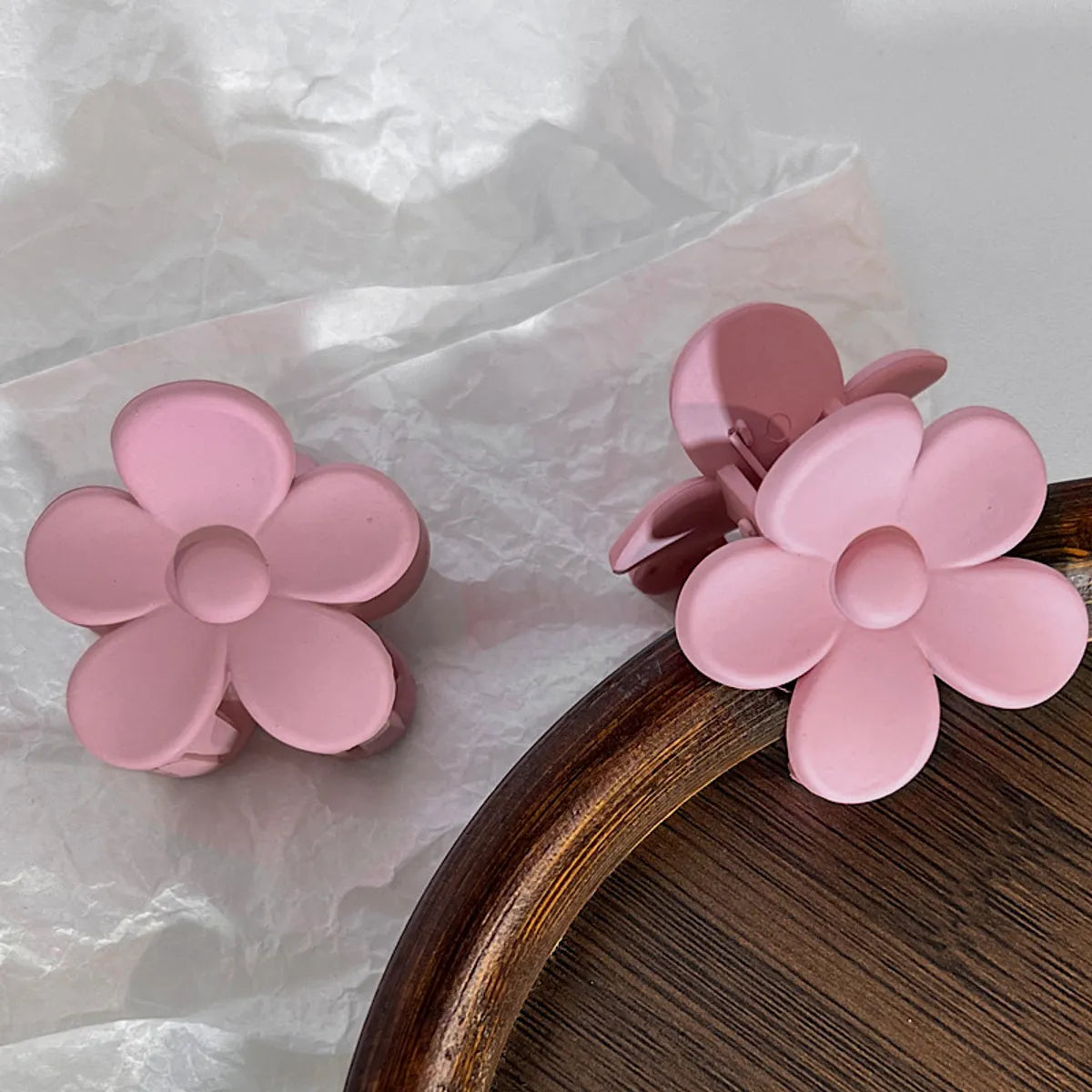 Cute Flower Shape Small Size Plastic Hair Claw