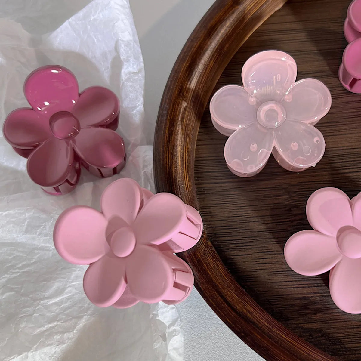 Cute Flower Shape Small Size Plastic Hair Claw