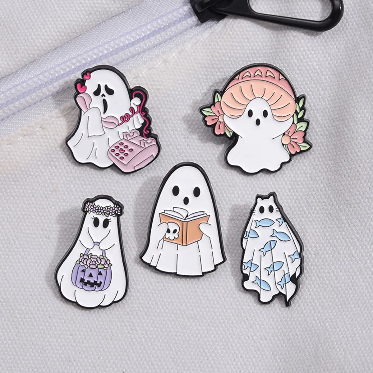 Cute Ghost Alloy Stoving Varnish Women'S Brooches