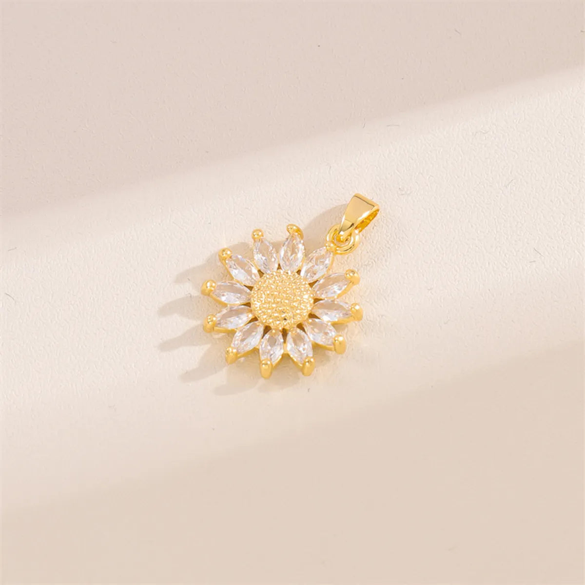 Wholesale Cute Handmade Shiny Sunflower Leaves Heart Shape Brass Plating Inlay 18K Gold Plated Zircon