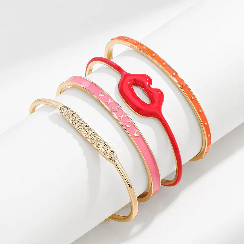 Cute Lady Geometric Mouth Alloy Wholesale Bangle