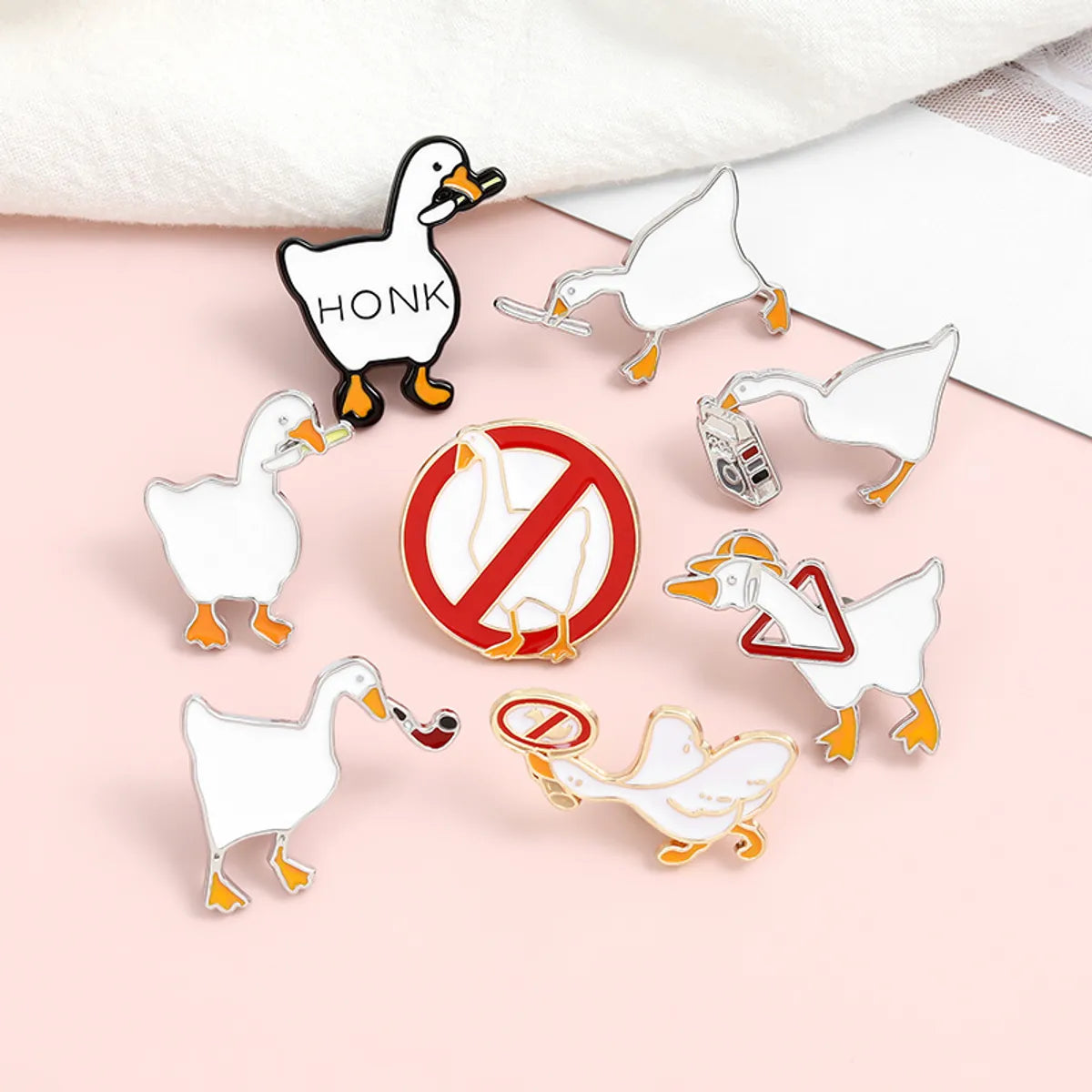 Cute Letter Goose Alloy Stoving Varnish Unisex Brooches