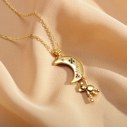 Wholesale Jewelry Cute Moon Stainless Steel Copper Gold Plated Plating Metal Pendant Necklace