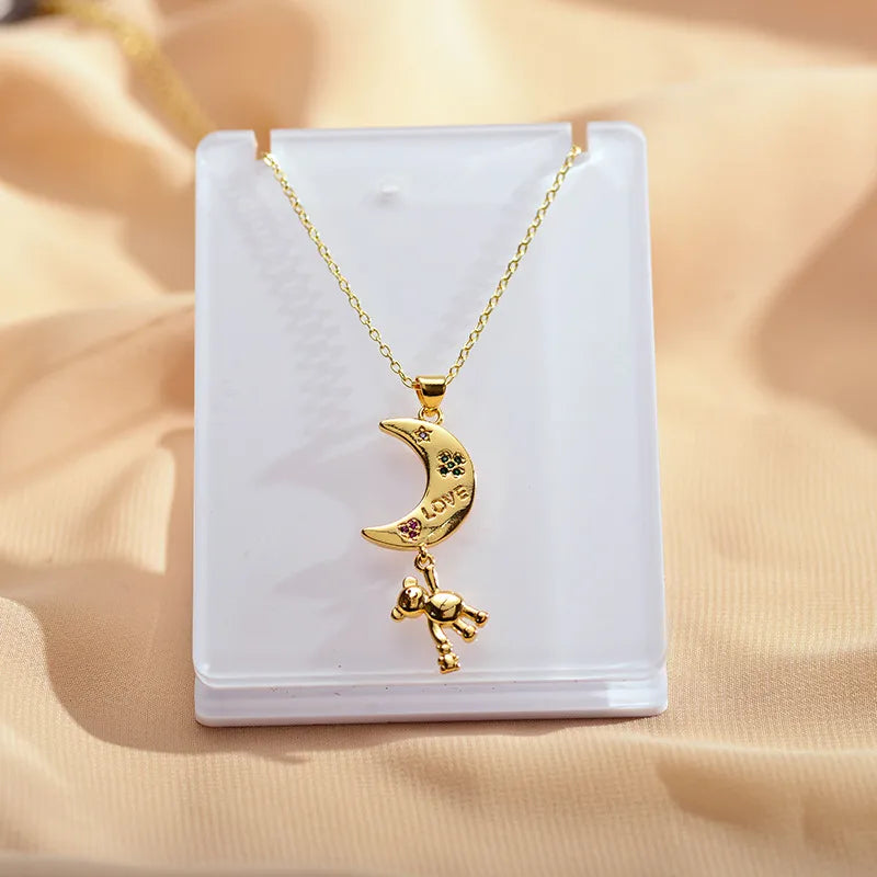 Wholesale Jewelry Cute Moon Stainless Steel Copper Gold Plated Plating Metal Pendant Necklace