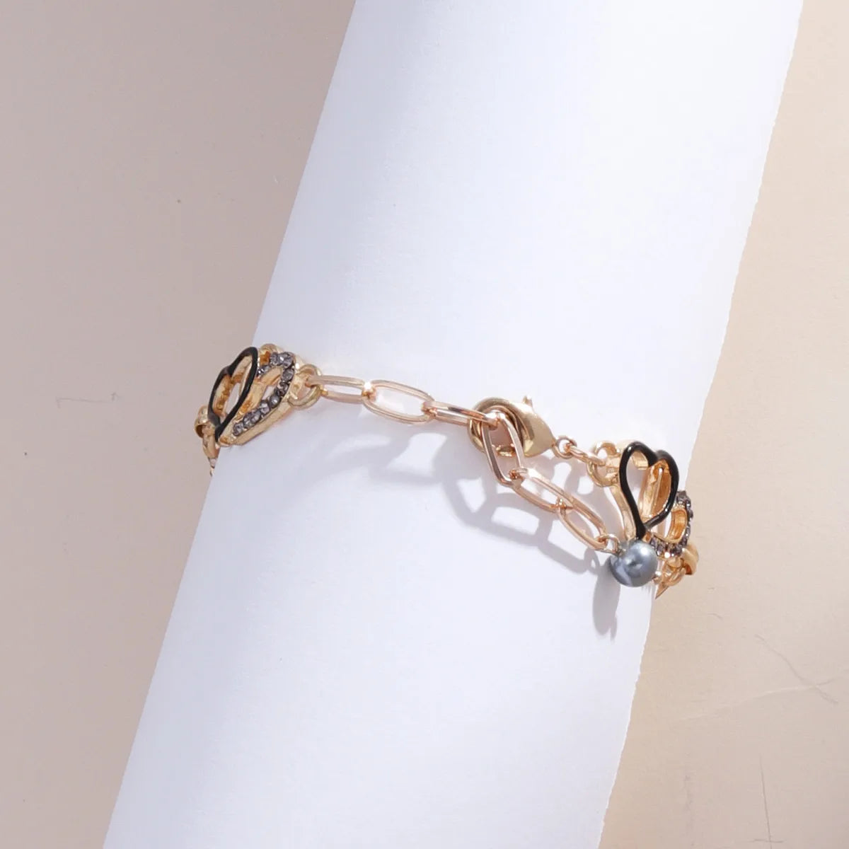 Cute Romantic Shiny Heart Shape Alloy Inlay Rhinestones 18k Gold Plated Women'S Bracelets