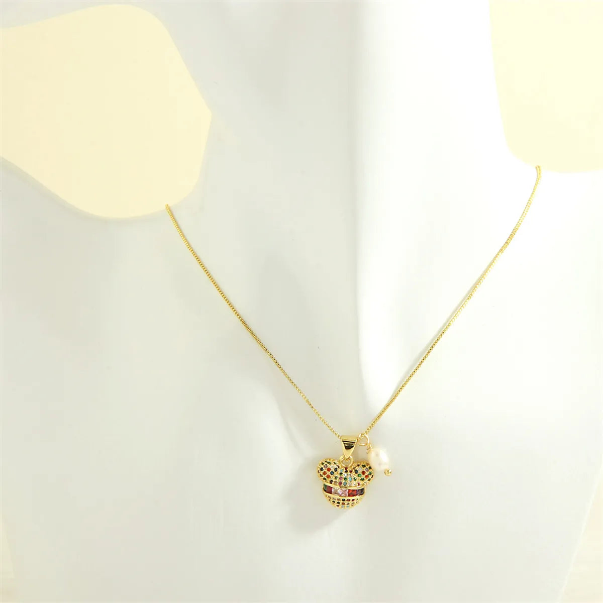 Cute Simple Style Little Bear Copper 18k Gold Plated Zircon Pendant Necklace In Bulk