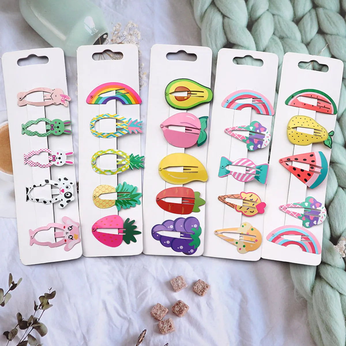 Cute Solid Color Plastic Hair Clip 1 Set