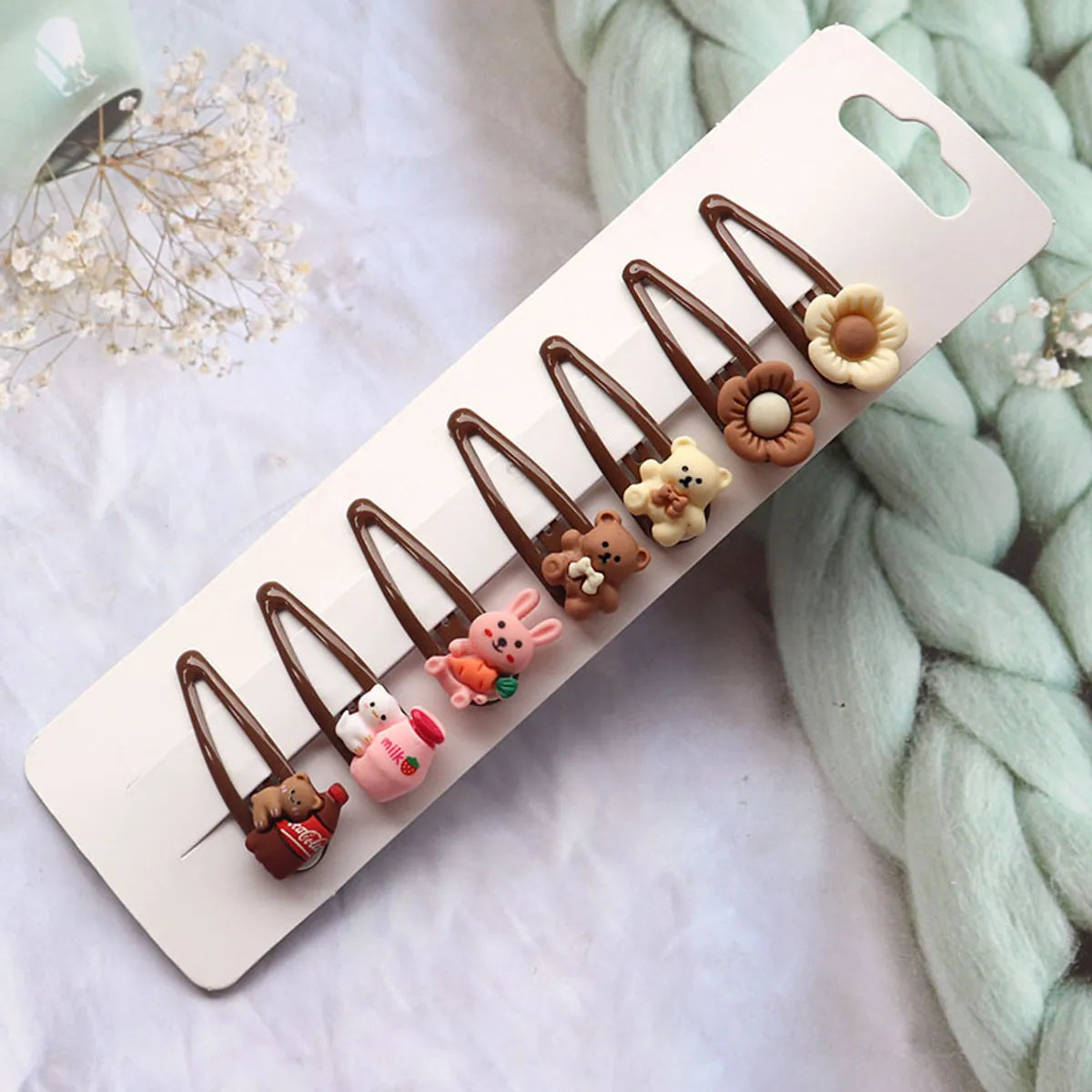 Cute Solid Color Plastic Hair Clip 1 Set