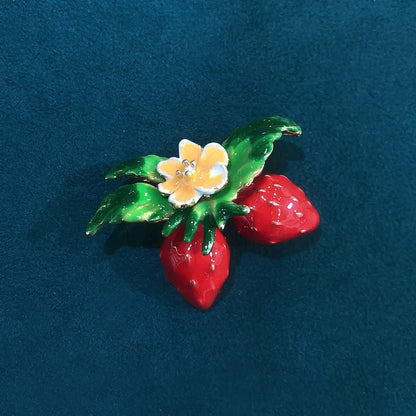 Cute Strawberry Alloy Enamel Inlay Pearl Women'S Brooches